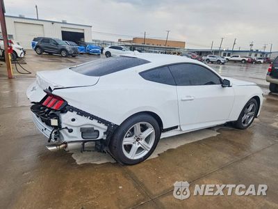 Trzecie zdjęcie samochodu z tyłu: 2026 FORD MUSTANG VIN:1FA6P8TH9T5114324 - miniatura