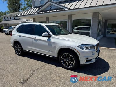 2017 BMW X5 XDR40E 5UXKT0C56H0S80458 - główne zdjęcie licytacji z USA - miniatura