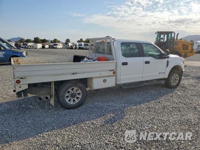 Trzecie zdjęcie samochodu z tyłu: 2022 FORD F350 SUPER DUTY VIN:1FT8W3BT2NEF83613 - miniatura