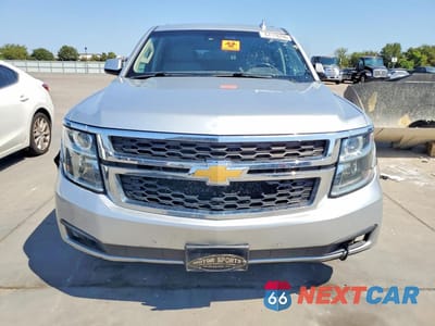 Piąte zdjęcie samochodu w środku: 2016 CHEVROLET SUBURBAN K1500 LT VIN:1GNSKHKC6GR185578 - miniatura