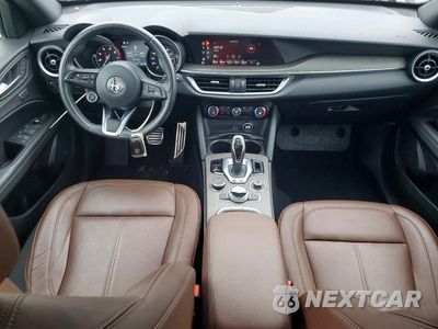 Zdjęcie 8 z 13 samochodu: 2022 ALFA ROMEO STELVIO TI VIN:ZASPAKBN4N7D46171 - miniatura