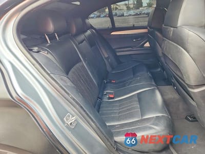 Zdjęcie 10 z 13 samochodu: 2015 BMW M5 M5 COMPETITION VIN:WBSFV9C56FD594773 - miniatura