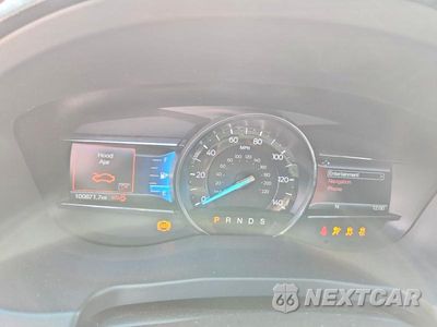 Zdjęcie 9 z 13 samochodu: 2017 FORD EXPLORER XLT VIN:1FM5K8D88HGB58308 - miniatura
