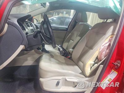 Zdjęcie 7 z 12 samochodu: 2015 VOLKSWAGEN GOLF SPORTWAGEN TDI S VIN:3VWCA7AU8FM514606 - miniatura