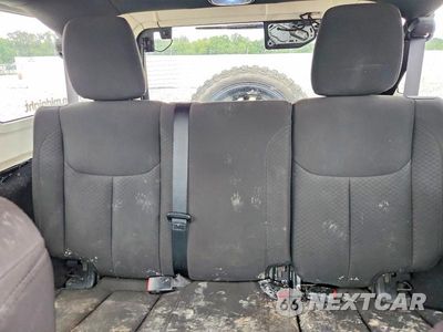 Zdjęcie 10 z 14 samochodu: 2017 JEEP WRANGLER UNLIMITED SPORT VIN:1C4BJWDG5HL627030 - miniatura