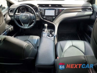 Zdjęcie 8 z 12 samochodu: 2018 TOYOTA CAMRY SE VIN:4T1B11HK7JU138187 - miniatura