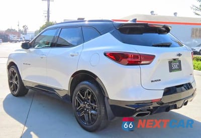 Czwarte zdjęcie samochodu z boku: 2024 CHEVROLET BLAZER RS VIN:3GNKBERS7RS161043 - miniatura