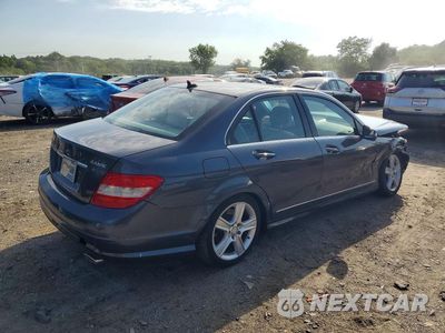 Trzecie zdjęcie samochodu z tyłu: 2011 MERCEDES-BENZ C 300 4MATIC VIN:WDDGF8BB0BR147174 - miniatura