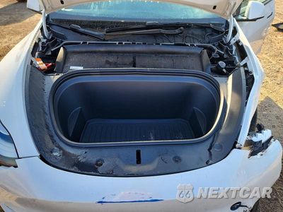 Zdjęcie 11 z 13 samochodu: 2022 TESLA MODEL Y VIN:7SAYGDEE4NA018570 - miniatura