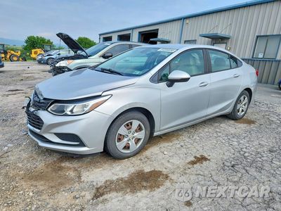 2018 CHEVROLET CRUZE LS 1G1BC5SM1J7158006 - główne zdjęcie licytacji z USA - miniatura