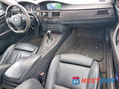 Zdjęcie 8 z 12 samochodu: 2008 BMW 335 XI VIN:WBAWC73528E065154 - miniatura