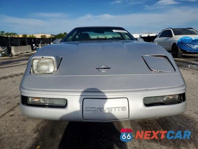 Piąte zdjęcie samochodu w środku: 1996 CHEVROLET CORVETTE VIN:1G1YY22P5T5106770 - miniatura