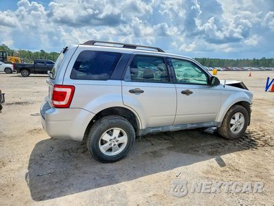 Trzecie zdjęcie samochodu z tyłu: 2011 FORD ESCAPE XLT VIN:1FMCU0DG6BKB14838 - miniatura