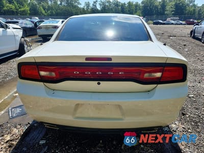 Zdjęcie 6 z 12 samochodu: 2012 DODGE CHARGER POLICE VIN:2C3CDXAG7CH304422 - miniatura