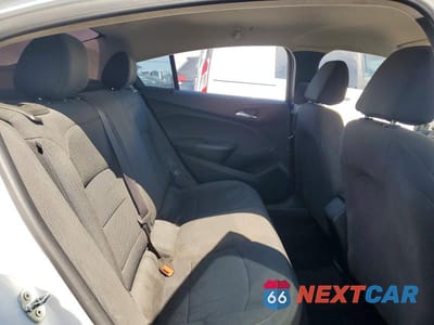 Zdjęcie 10 z 12 samochodu: 2016 CHEVROLET CRUZE LS VIN:1G1BC5SM6G7300164 - miniatura