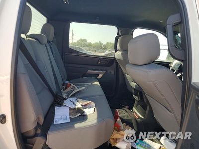 Zdjęcie 10 z 12 samochodu: 2025 TOYOTA TUNDRA SR5 VIN:5TFLA5DB5SX327667 - miniatura