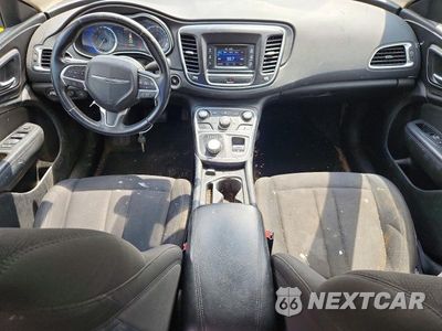 Zdjęcie 8 z 12 samochodu: 2015 CHRYSLER 200 LIMITED VIN:1C3CCCAB4FN744044 - miniatura