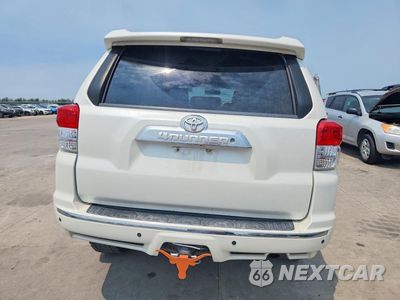 Zdjęcie 6 z 12 samochodu: 2013 TOYOTA 4RUNNER SR5 VIN:JTEBU5JR1D5119395 - miniatura