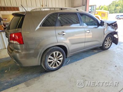 Trzecie zdjęcie samochodu z tyłu: 2012 KIA SORENTO SX VIN:5XYKWDA23CG213747 - miniatura