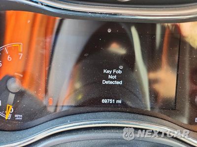 Zdjęcie 9 z 13 samochodu: 2017 JEEP GRAND CHEROKEE LIMITED VIN:1C4RJFBG8HC915285 - miniatura