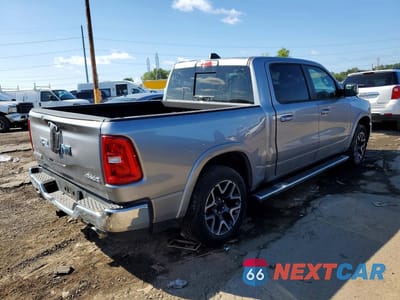 Trzecie zdjęcie samochodu z tyłu: 2025 RAM 1500 LARAMIE VIN:1C6SRFJP2SN512305 - miniatura