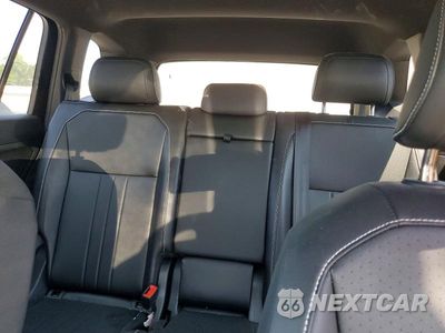 Zdjęcie 10 z 14 samochodu: 2024 VOLKSWAGEN TIGUAN SE R-LINE BLACK VIN:3VVCB7AX8RM059921 - miniatura