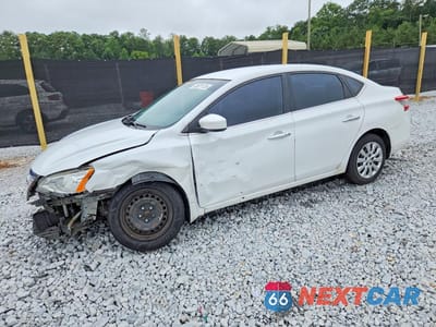 2015 NISSAN SENTRA SV 3N1AB7AP8FY245858 - główne zdjęcie licytacji z USA - miniatura