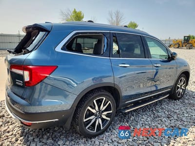 Trzecie zdjęcie samochodu z tyłu: 2019 HONDA PILOT TOURING VIN:5FNYF6H60KB091014 - miniatura
