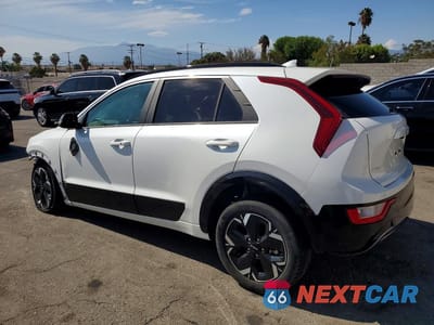 Drugie zdjęcie samochodu z przodu: 2024 KIA NIRO WIND VIN:KNDCR3L16R5110463 - miniatura