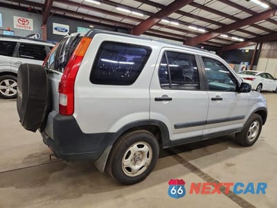 Trzecie zdjęcie samochodu z tyłu: 2002 HONDA CR-V VIN:JHLRD68422C021023 - miniatura