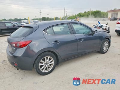 Trzecie zdjęcie samochodu z tyłu: 2016 MAZDA 3 GRAND TOURING VIN:JM1BM1N79G1282300 - miniatura