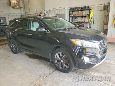 Czwarte zdjęcie samochodu z boku: 2016 KIA SORENTO SX V6 VIN:5XYPK4A58GG079321 - miniatura