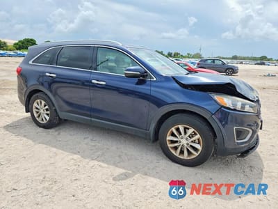 Czwarte zdjęcie samochodu z boku: 2017 KIA SORENTO LX VIN:5XYPG4A33HG280075 - miniatura