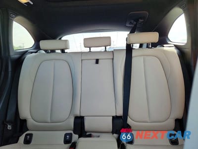 Zdjęcie 10 z 13 samochodu: 2018 BMW X1 XDRIVE28I VIN:WBXHT3C38J3H32609 - miniatura