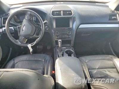 Zdjęcie 8 z 13 samochodu: 2017 FORD EXPLORER XLT VIN:1FM5K8D81HGC22270 - miniatura