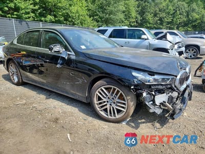 Czwarte zdjęcie samochodu z boku: 2024 BMW 530 XI VIN:WBA53FJ06RCR00862 - miniatura