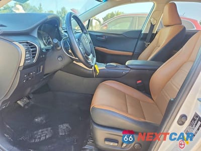 Zdjęcie 7 z 12 samochodu: 2019 LEXUS NX 300 BASE VIN:JTJBARBZ8K2187207 - miniatura