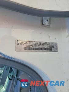 Zdjęcie 12 z 12 samochodu: 2012 VOLKSWAGEN JETTA SE VIN:3VWDX7AJ6CM323514 - miniatura