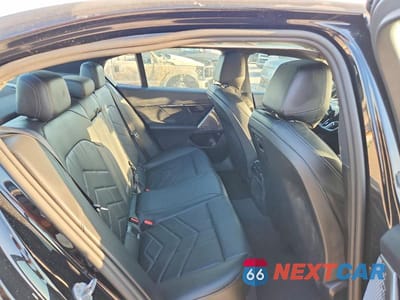 Zdjęcie 10 z 12 samochodu: 2026 BMW 530 XI VIN:WBA53FJ05TCW46035 - miniatura