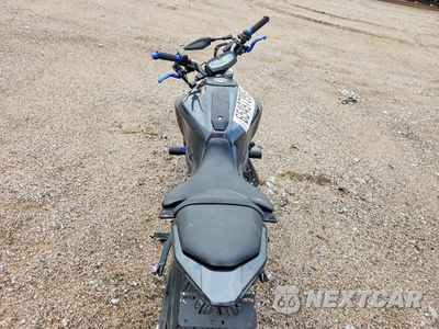 Zdjęcie 6 z 9 samochodu: 2015 YAMAHA FZ07 VIN:JYARM06E0FA005048 - miniatura