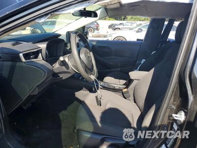Zdjęcie 7 z 12 samochodu: 2022 TOYOTA COROLLA LE VIN:JTDEPMAE8NJ228266 - miniatura