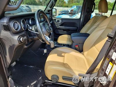 Zdjęcie 7 z 12 samochodu: 2018 JEEP WRANGLER UNLIMITED SAHARA VIN:1C4HJXEG5JW101371 - miniatura