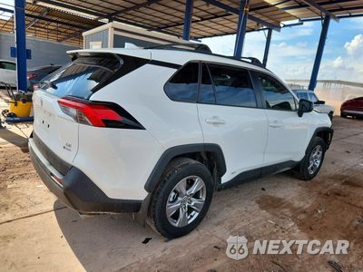 Trzecie zdjęcie samochodu z tyłu: 2025 TOYOTA RAV4 LE VIN:JTMLWRFV5SD334975 - miniatura