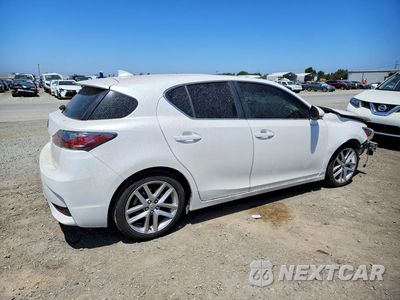 Trzecie zdjęcie samochodu z tyłu: 2017 LEXUS CT 200 VIN:JTHKD5BH1H2286078 - miniatura