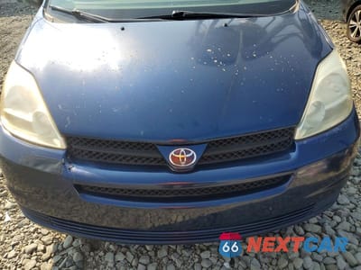 Zdjęcie 12 z 13 samochodu: 2004 TOYOTA SIENNA LE 7 PASSENGER VIN:5TDZA23C84S187769 - miniatura