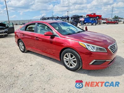 Czwarte zdjęcie samochodu z boku: 2016 HYUNDAI SONATA SE VIN:5NPE24AF0GH354060 - miniatura