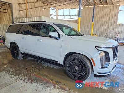 Czwarte zdjęcie samochodu z boku: 2026 CADILLAC ESCALADE ESV SPORT VIN:1GYS9PKL7TR325625 - miniatura