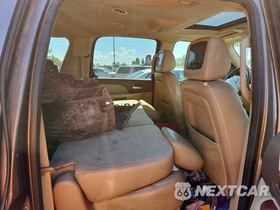 Zdjęcie 11 z 13 samochodu: 2013 CHEVROLET SUBURBAN K1500 LT VIN:1GNSKJE79DR291931 - miniatura