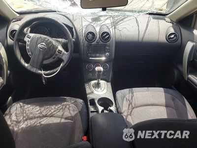 Zdjęcie 8 z 13 samochodu: 2011 NISSAN ROGUE S VIN:JN8AS5MV8BW261947 - miniatura