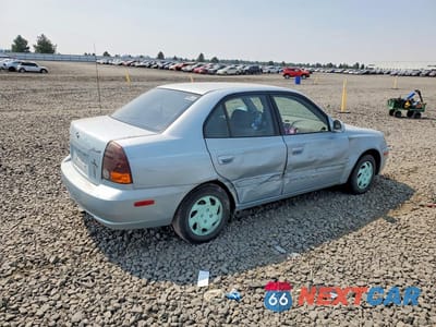 Trzecie zdjęcie samochodu z tyłu: 2005 HYUNDAI ACCENT GLS VIN:KMHCG45C75U615580 - miniatura